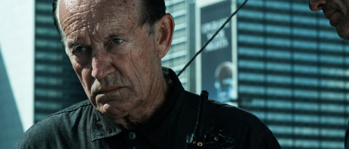 Lance Henriksen in Daylight's End