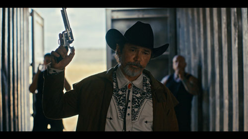 Lou Diamond Phillips als Cowboy in Get Fast