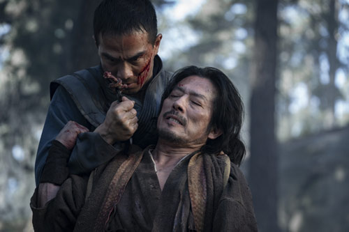 Hiroyuki Sanada und Joe Taslim in Mortal Kombat